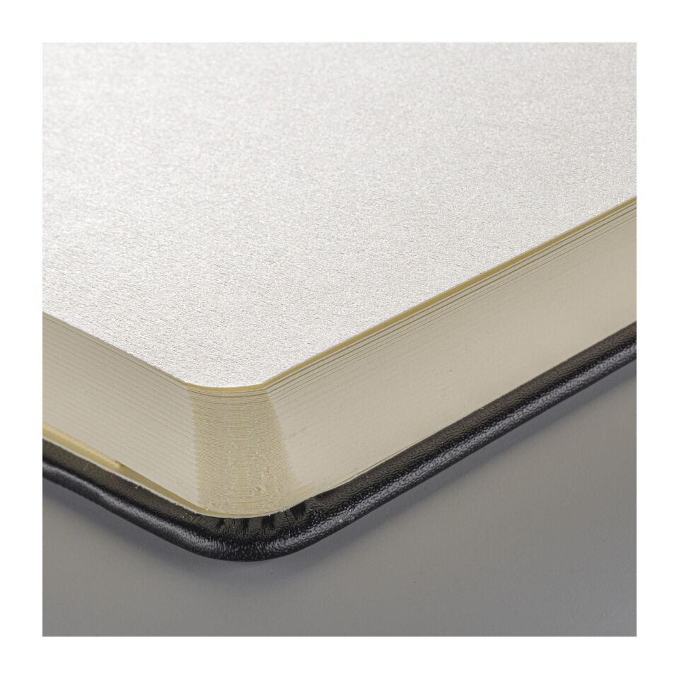 SAKURA ESKİZ DEFTERİ BEYAZ KAĞIT 21 X 15 CM 140 GR